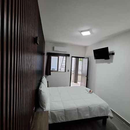 Hotel Sevilla Palenque Exterior photo